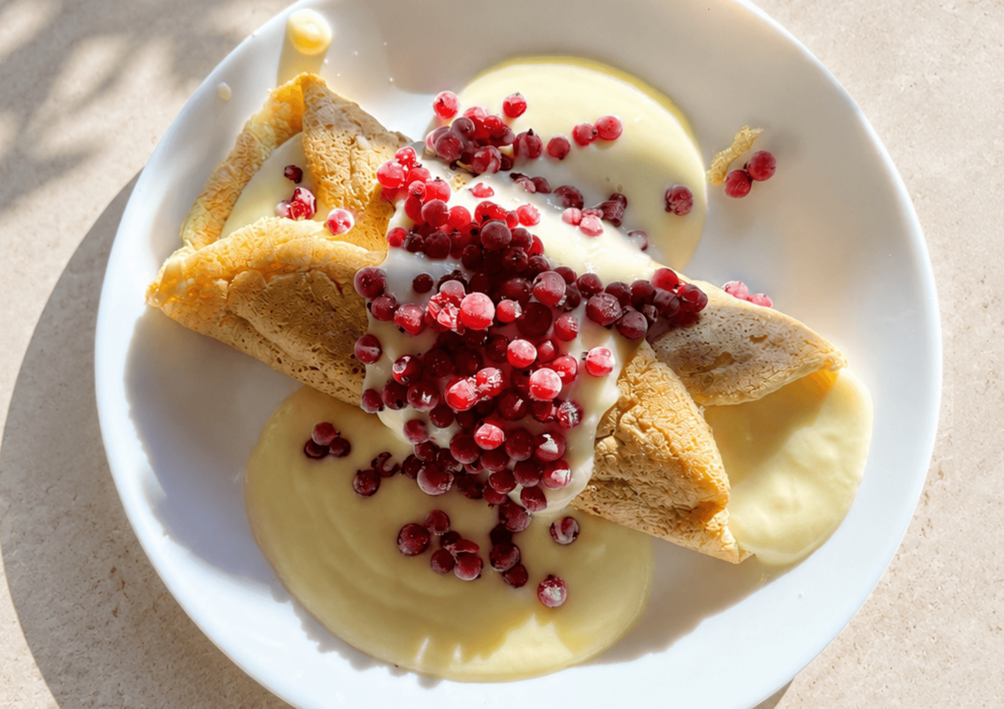 Okładka wpisu Biszkoptowy omlet z polewą z budyniu i porzeczkami